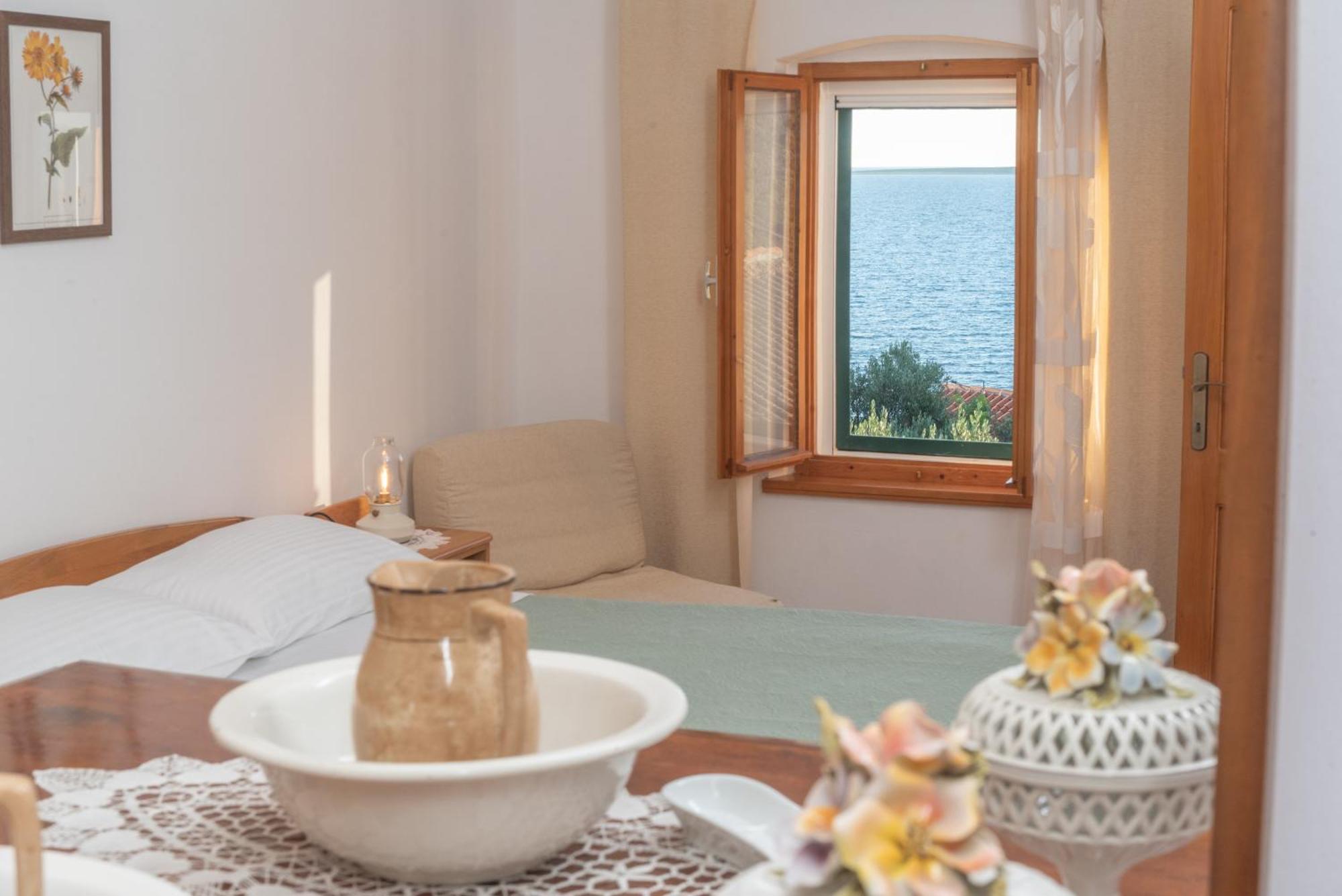 House Klementina Holiday home Martinscica (Cres)